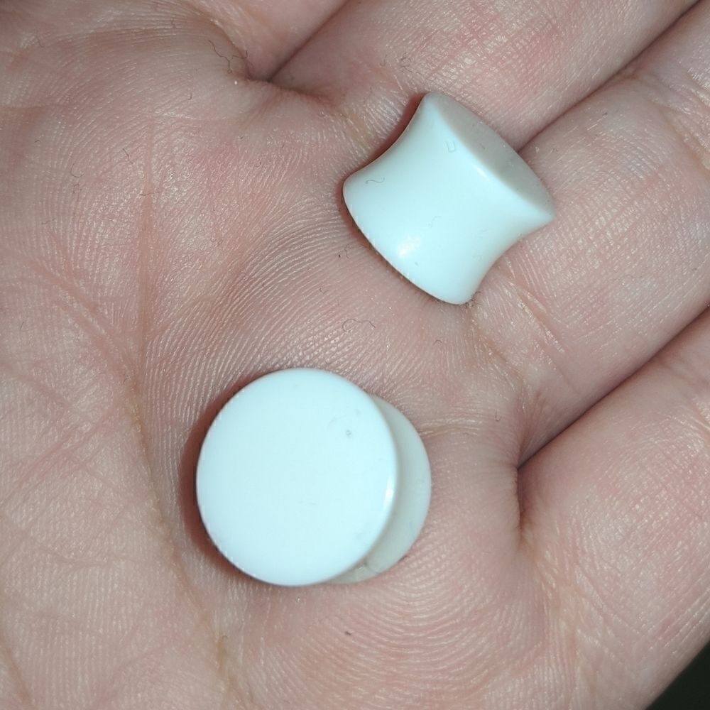 3 pair set 7/16" Acrylic & Metal Plug Set - Picture 5 of 5